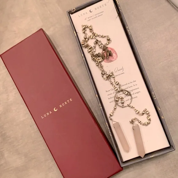 LUNA NORTE 🌙 Rose Quartz Adjustable Love Healing Necklace - Picture 10 of 10